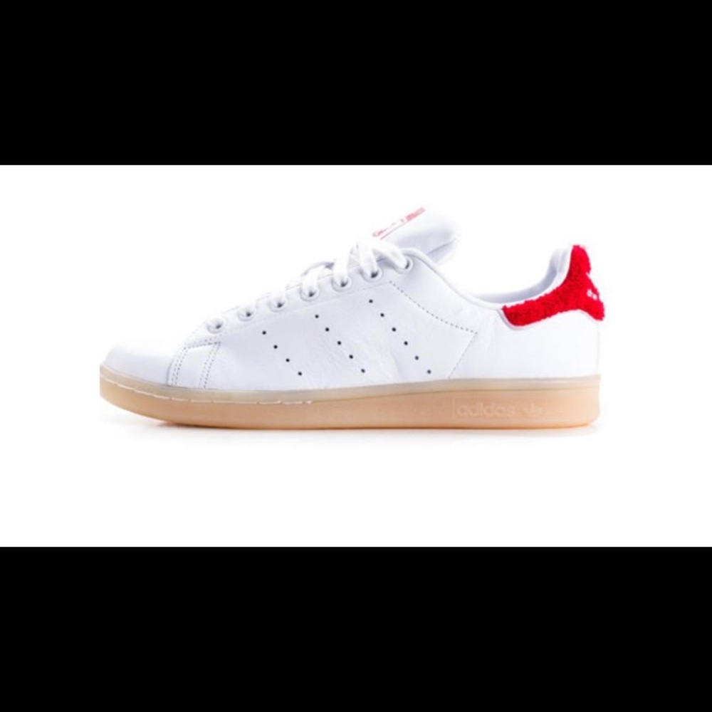 Adidas Stan Smith White with red textured heal